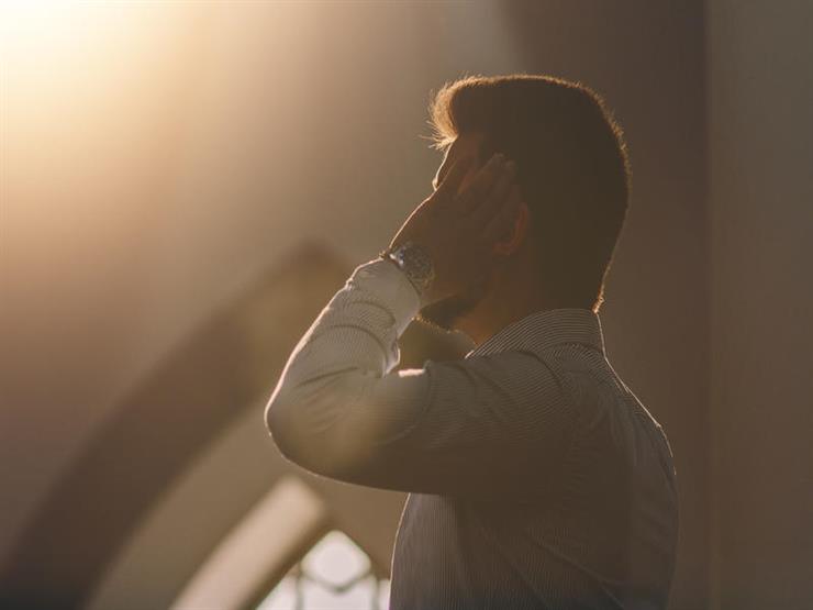 أمين الفتوى يوضح آراء الفقهاء في حكم الإقامة للصلاة.. تعرف عليها أمين الفتوى يوضح آراء الفقهاء في حكم الإقامة للصلاة.. تعرف عليها