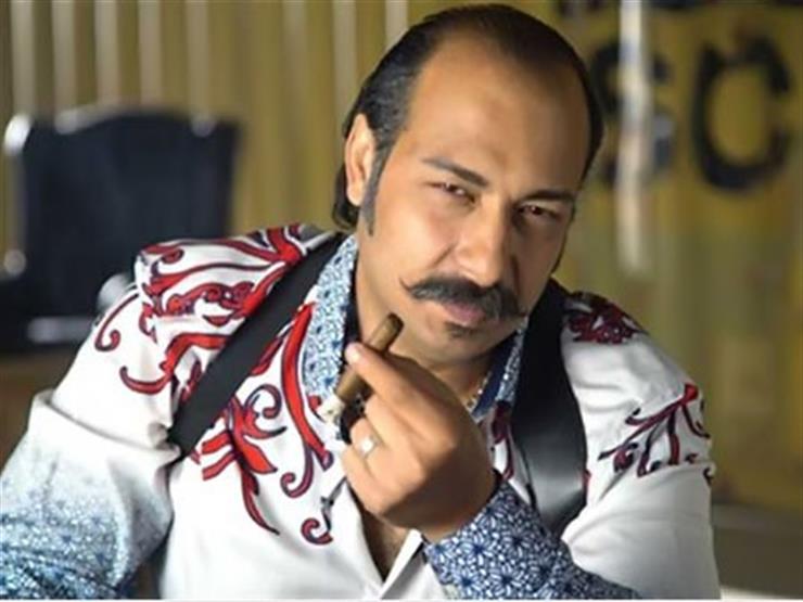 خاص| محمد ثروت: أجسد شخصية مطرب في "إنت حبيبي وبس" وأقدم 3 أغانٍ خاص| محمد ثروت: أجسد شخصية مطرب في "إنت حبيبي وبس" وأقدم 3 أغانٍ