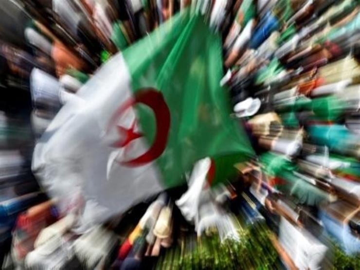 بعد ستة أشهر من التظاهرات الحراك والسلطة في مأزق في الجزائر بعد ستة أشهر من التظاهرات الحراك والسلطة في مأزق في الجزائر