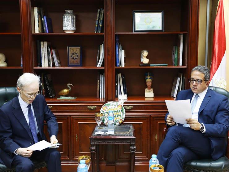 وزير الآثار يبحث مستجدات إنشاء المتحف الكبير مع سفير اليابان وزير الآثار يبحث مستجدات إنشاء المتحف الكبير مع سفير اليابان
