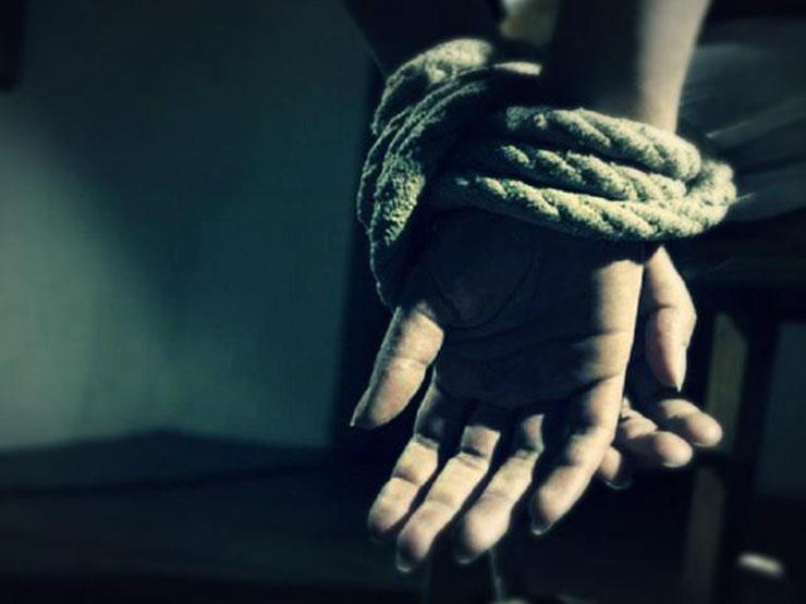 "عضة كلب وتوثيق بالحبال".. قصة طفل الخصوص المقتول على يدِ عمّه "عضة كلب وتوثيق بالحبال".. قصة طفل الخصوص المقتول على يدِ عمّه