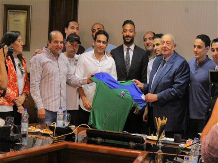 رئيس المقاصة: نستعد لمفاجأة الزمالك بالكأس.. ونسعى لتحقيق أول الألقاب رئيس المقاصة: نستعد لمفاجأة الزمالك بالكأس.. ونسعى لتحقيق أول الألقاب