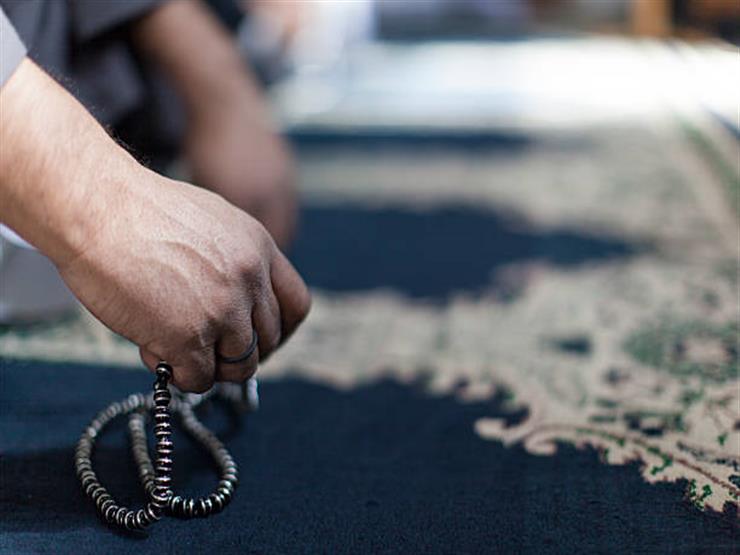 الجمع والتفريق والترتيب في أذكار ما بعد الصلاة.. تعرف عليه من فضيلة المفتي الجمع والتفريق والترتيب في أذكار ما بعد الصلاة.. تعرف عليه من فضيلة المفتي