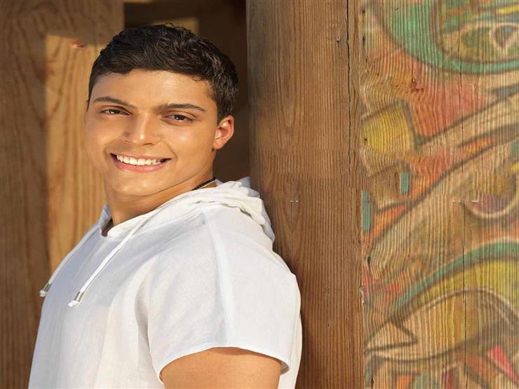 خالد منيب عن تامر حسني: ساعدني وأنا لسه ببتدي مشواري خالد منيب عن تامر حسني: ساعدني وأنا لسه ببتدي مشواري