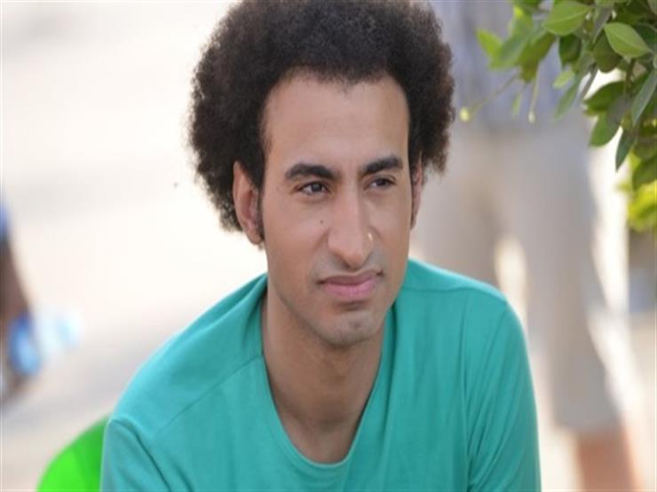 علي ربيع: "كنت هموّت أحمد مكى أكتر من 50 مرة" علي ربيع: "كنت هموّت أحمد مكى أكتر من 50 مرة"