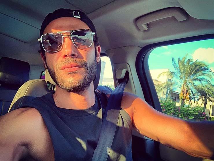 محمد إمام ينتقد زوجته وابنته لهذا السبب.. وتعليق ظريف لـ"توتا" محمد إمام ينتقد زوجته وابنته لهذا السبب.. وتعليق ظريف لـ"توتا"