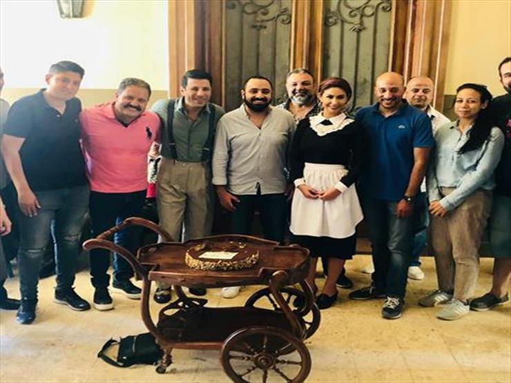 إدوارد يستأنف تصوير "حواديت الشانزليزيه" غدا في بيت الأمة إدوارد يستأنف تصوير "حواديت الشانزليزيه" غدا في بيت الأمة