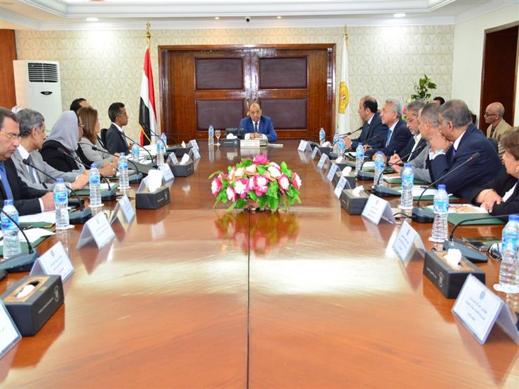 التنمية المحلية: الزيادة السكانية تحرم المواطن من الشعور بإيجابيات الإصلاح الاقتصادي التنمية المحلية: الزيادة السكانية تحرم المواطن من الشعور بإيجابيات الإصلاح الاقتصادي