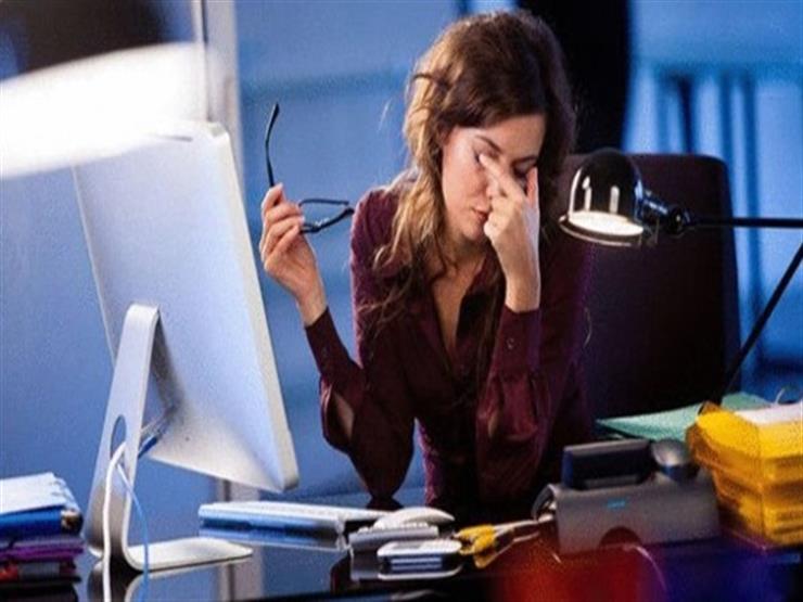 تعرف على المسافة المناسبة بين العين والشاشات المختلفة تعرف على المسافة المناسبة بين العين والشاشات المختلفة