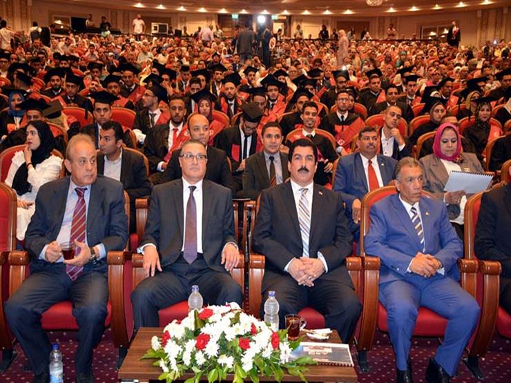 محافظ القليوبية يشهد حفل خريجي كلية الهندسة بشبرا الخيمة صو مصراوى