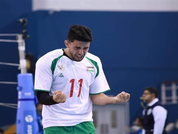باسل الفلسطيني.. قصة لاعب يحترف اليد والطائرة والسلة في آنٍ واحد باسل الفلسطيني.. قصة لاعب يحترف اليد والطائرة والسلة في آنٍ واحد