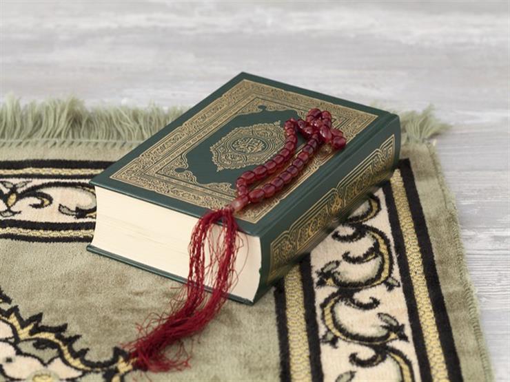 هل تجوز القراءة من المصحف في صلاة الليل؟.. علي جمعة يجيب هل تجوز القراءة من المصحف في صلاة الليل؟.. علي جمعة يجيب