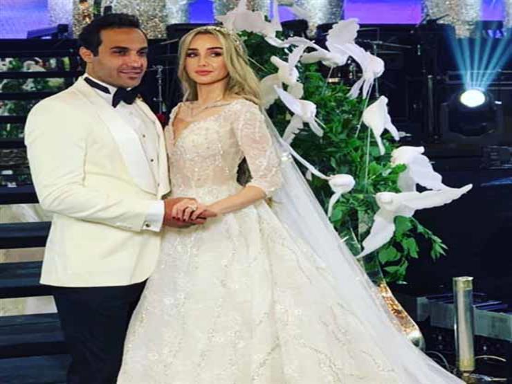 هكذا سخر أحمد فهمي من صور حفل زفافه هكذا سخر أحمد فهمي من صور حفل زفافه