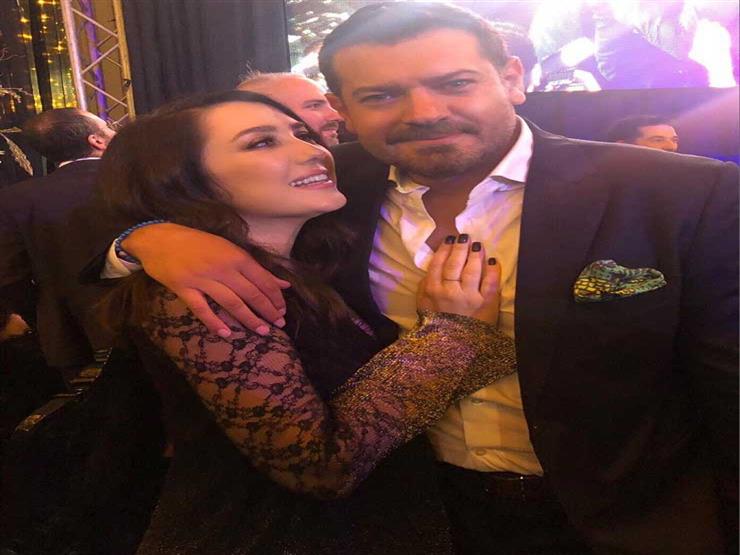 رسالة رومانسية من كندة علوش لعمرو يوسف (صورة) رسالة رومانسية من كندة علوش لعمرو يوسف (صورة)