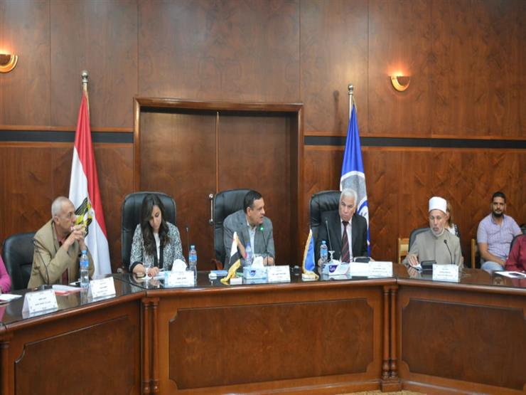 الاستعانة بـ"مكلفات الخدمة العامة" لسد عجز المدرسين في البحيرة الاستعانة بـ"مكلفات الخدمة العامة" لسد عجز المدرسين في البحيرة
