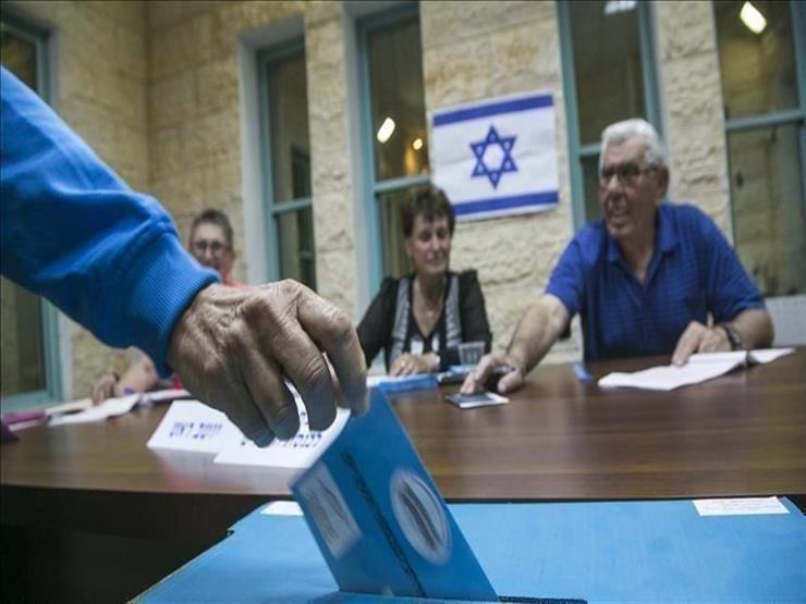 بعد فرز 95% من الأصوات في إسرائيل: "أزرق أبيض" يتقدم بمقعد أمام "الليكود" بعد فرز 95% من الأصوات في إسرائيل: "أزرق أبيض" يتقدم بمقعد أمام "الليكود"