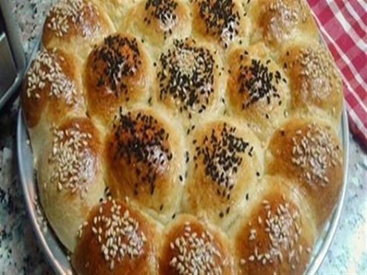 طريقة تحضير خلية النحل بالجبنة وبقدونس طريقة تحضير خلية النحل بالجبنة وبقدونس