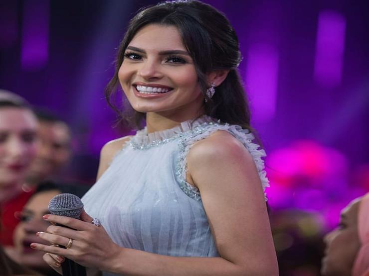 فيديو| بهذه الطريقة.. كارمن سليمان تروج لحفلها في الإسكندرية فيديو| بهذه الطريقة.. كارمن سليمان تروج لحفلها في الإسكندرية