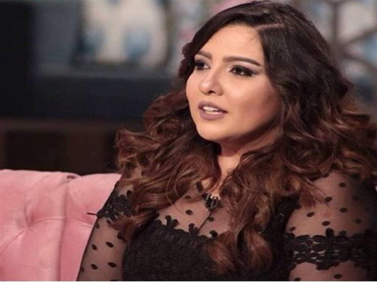 مي كساب: "الدايت في الشتا حرام" مي كساب: "الدايت في الشتا حرام"