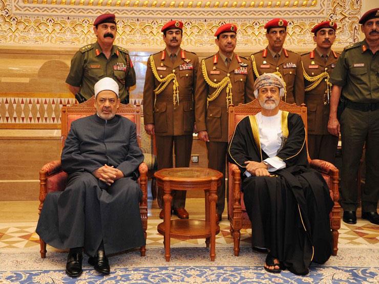 السلطان هيثم يستقبل شيخ الأزهر للتعزية في الراحل "قابوس" السلطان هيثم يستقبل شيخ الأزهر للتعزية في الراحل "قابوس" 