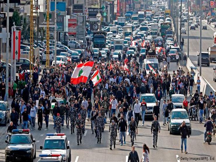 لبنان يعود لمربع الاحتجاجات مع صعوبة تشكيل حكومة جديدة لبنان يعود لمربع الاحتجاجات مع صعوبة تشكيل حكومة جديدة