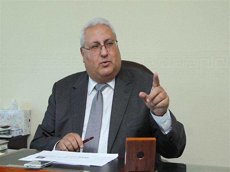 البنك الزراعي يبدأ توزيع 300 ألف كارت الفلاح الذكي في أسيوط وسوهاج البنك الزراعي يبدأ توزيع 300 ألف كارت الفلاح الذكي في أسيوط وسوهاج