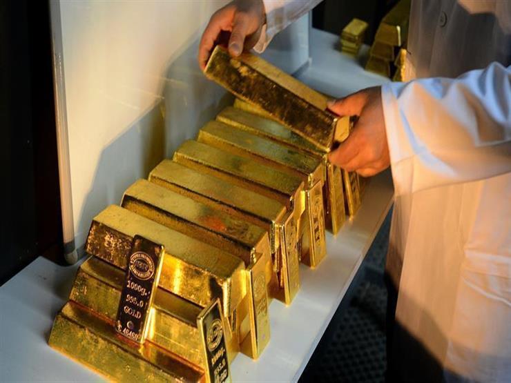 أسعار الذهب تتراجع عالميا وسط ترقب المستثمرين حول فيروس كورونا أسعار الذهب تتراجع عالميا وسط ترقب المستثمرين حول فيروس كورونا