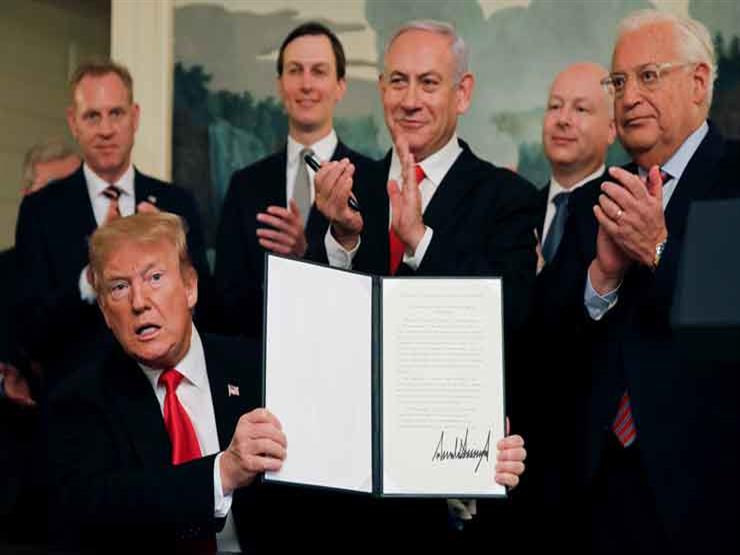 ضد صفقة القرن.. هآرتس: دول أوروبية تطرح مبادرة للاعتراف بدولة فلسطينية ضد صفقة القرن.. هآرتس: دول أوروبية تطرح مبادرة للاعتراف بدولة فلسطينية