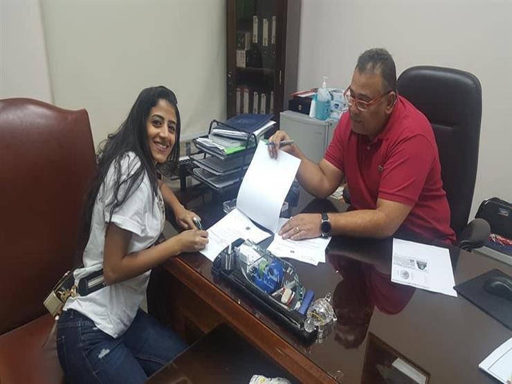 مريم مصطفى لاعبة الأهلي للطائرة تنتقل للصيد على سبيل الإعارة مريم مصطفى لاعبة الأهلي للطائرة تنتقل للصيد على سبيل الإعارة