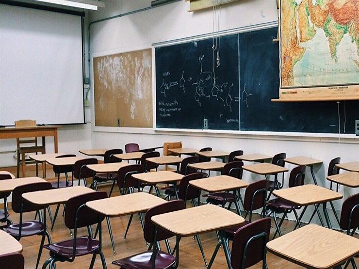 "رجعوا التلامذة".. 8 مشاهد تغزو مدارس مصر لأول مرة بسبب كورونا "رجعوا التلامذة".. 8 مشاهد تغزو مدارس مصر لأول مرة بسبب كورونا