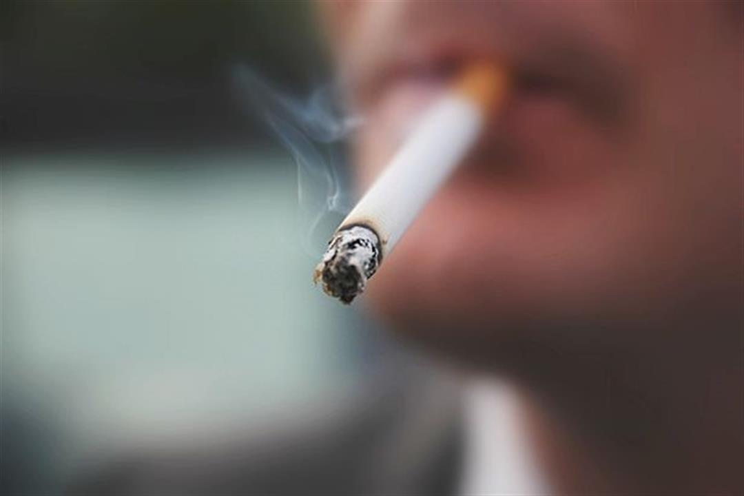 7 أعراض لانسحاب النيكوتين من جسم المدخن.. متى ينتهي تأثيرها؟ 7 أعراض لانسحاب النيكوتين من جسم المدخن.. متى ينتهي تأثيرها؟