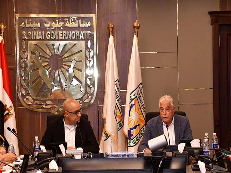 وزير الإسكان ومحافظ جنوب سيناء يفتتحان 60 منزلاً بدوياً بقرية الجبيل الجديدة بمدينة طور سيناء وزير الإسكان ومحافظ جنوب سيناء يفتتحان 60 منزلاً بدوياً بقرية الجبيل الجديدة بمدينة طور سيناء
