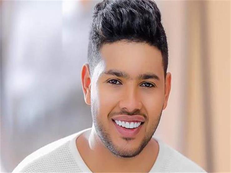 محمد شاهين يطرح فيديو كليب أغنية "100 هزة" (فيديو) محمد شاهين يطرح فيديو كليب أغنية "100 هزة" (فيديو)