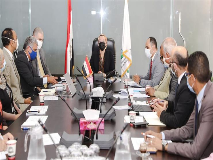 بدأنا وضع الإطار العام للحد من استهلاك أكياس البلاستيك الأحادية بدأنا وضع الإطار العام للحد من استهلاك أكياس البلاستيك الأحادية