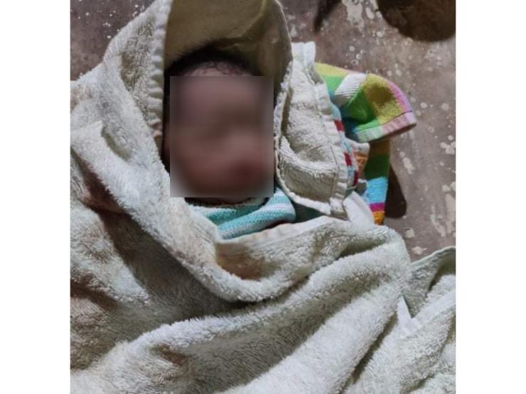 قبل وأد طفلة.. القبض على المتهم بالشروع في قتل رضيعة بقنا قبل وأد طفلة.. القبض على المتهم بالشروع في قتل رضيعة بقنا