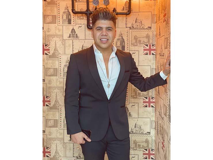 أول تعليق من عمر كمال بعد غناء هاني شاكر "بنت الجيران" أول تعليق من عمر كمال بعد غناء هاني شاكر "بنت الجيران"
