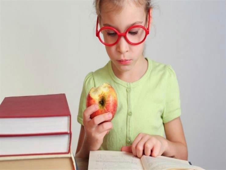 9 أطعمة لتحفيز التركيز لدى الأطفال.. منها الخضروات الملونة 9 أطعمة لتحفيز التركيز لدى الأطفال.. منها الخضروات الملونة