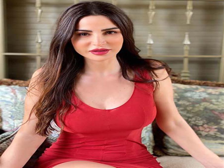 نيللي مقدسي تخضع لجلسة تصوير جديدة نيللي مقدسي تخضع لجلسة تصوير جديدة