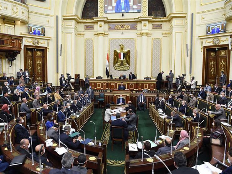 خطوة على طريق حلم تصنيع سيارة مصرية.. برلماني يشيد بعودة تصنيع إطارات "نسر" خطوة على طريق حلم تصنيع سيارة مصرية.. برلماني يشيد بعودة تصنيع إطارات "نسر"