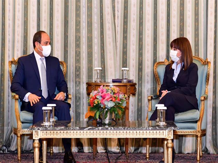 دعم قضية قبرص والتصدي للتدخل الأجنبي.. رسائل السيسي خلال زيارته لليونان دعم قضية قبرص والتصدي للتدخل الأجنبي.. رسائل السيسي خلال زيارته لليونان