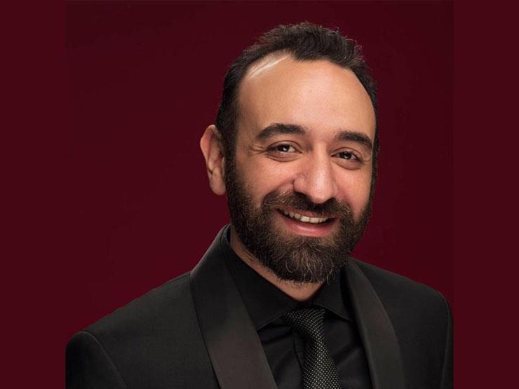 "تورتة" على شكل بومة وبركان.. عمرو سلامة يحتفل بعيد ميلاده "تورتة" على شكل بومة وبركان.. عمرو سلامة يحتفل بعيد ميلاده
