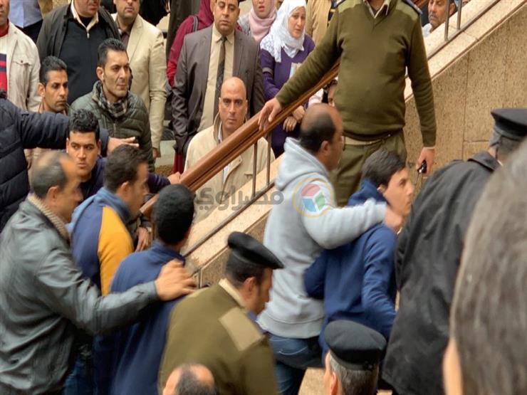 بسبب الأداة المجهولة.. تأجيل ثاني جلسات استئناف "راجح" في قتل "البنا" بسبب الأداة المجهولة.. تأجيل ثاني جلسات استئناف "راجح" في قتل "البنا"