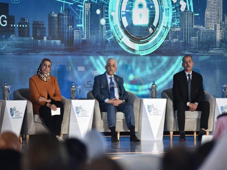 شوقي: نهتم برأي أولياء الأمور والمعلمين والطلاب في النظام الجديد شوقي: نهتم برأي أولياء الأمور والمعلمين والطلاب في النظام الجديد