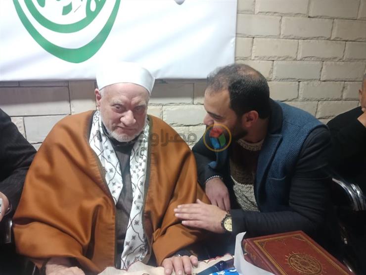 أحمد عمر هاشم: النقاب ليس فرضًا.. واعتذار الحويني مقبول (حوار) أحمد عمر هاشم: النقاب ليس فرضًا.. واعتذار الحويني مقبول (حوار)