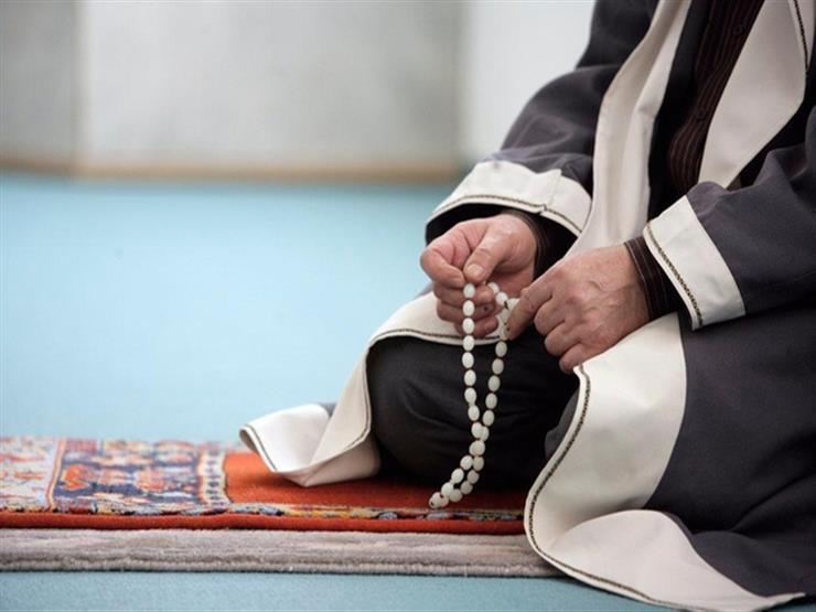 هل أذكار ما بعد الصلاة تقال سرًا أم جهرًا؟.. الإفتاء توضح