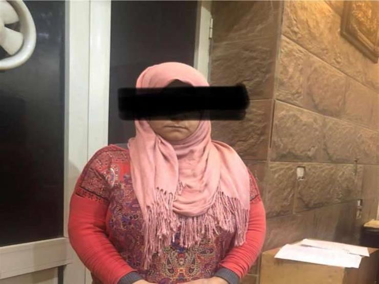 المتهمة بتصوير فيديو "سيدة الحمام" في الطالبية: "زهقت منها.. وحذفته" المتهمة بتصوير فيديو "سيدة الحمام" في الطالبية: "زهقت منها.. وحذفته"
