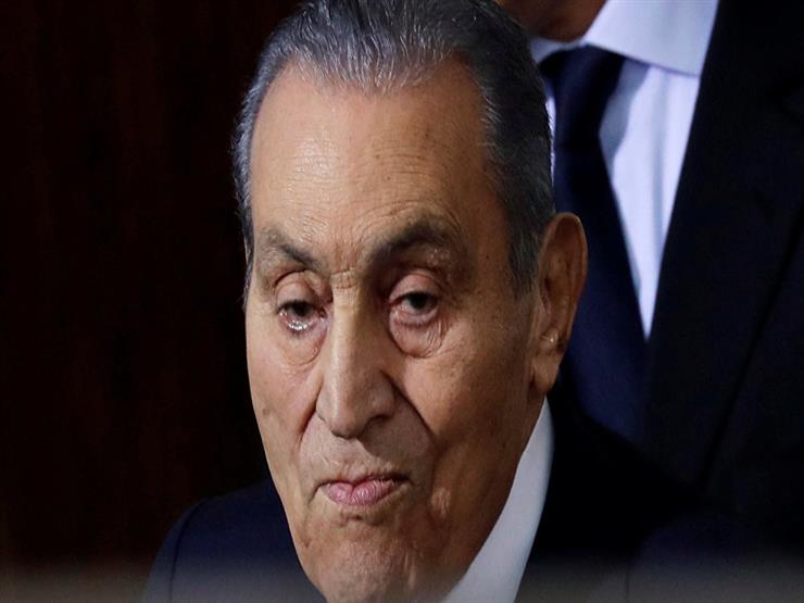 طوارئ "مبارك".. موظفون يغيرون مسار عملهم بسبب "الجنازة" طوارئ "مبارك".. موظفون يغيرون مسار عملهم بسبب "الجنازة"