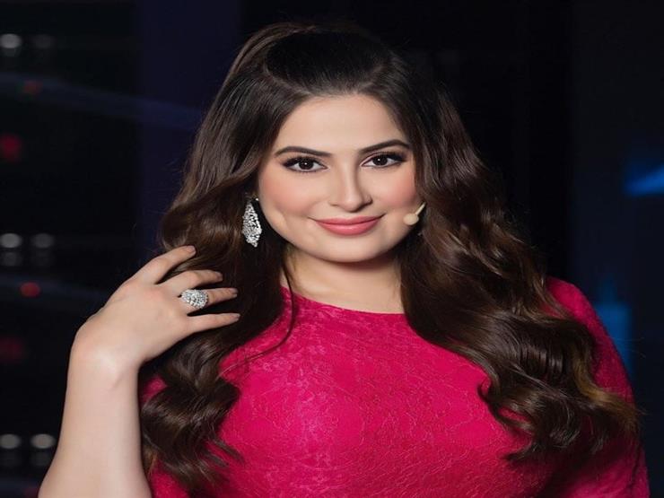 فنانة تتعرض للتنمر بسبب وزنها وترد: "سوف تندمون" فنانة تتعرض للتنمر بسبب وزنها وترد: "سوف تندمون"