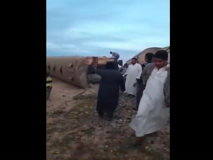 فيديو.. اللقطات الأولى لموقع انقلاب عربة قطار ركاب في مطروح فيديو.. اللقطات الأولى لموقع انقلاب عربة قطار ركاب في مطروح
