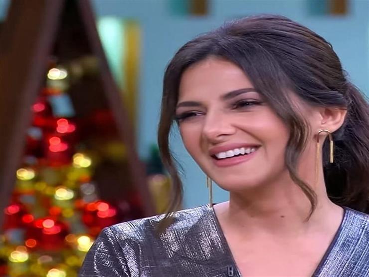 تجمعها صلة قرابة بفنانة مغربية.. وهذه أسوأ صفة في زوجها.. تصريحات دنيا سمير غانم تجمعها صلة قرابة بفنانة مغربية.. وهذه أسوأ صفة في زوجها.. تصريحات دنيا سمير غانم